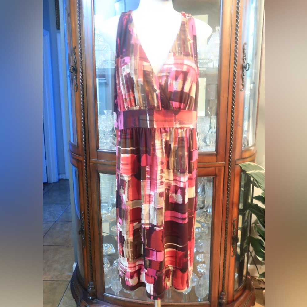 Danny and Nicole Sleeveless Dress